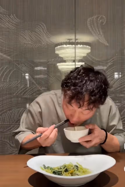 4月29日,陳奕迅,深夜求助反被罵!