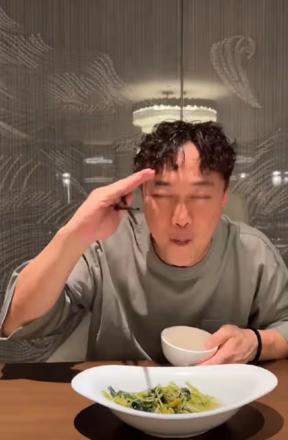 4月29日,陳奕迅,深夜求助反被罵!