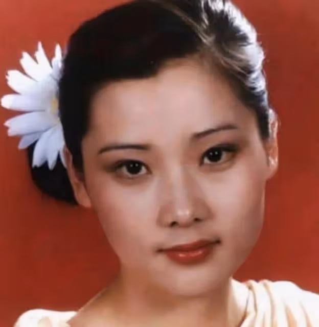 《承歡記》結局:何賽飛入戲太深,哭得肝腸寸斷,卻演活了劉婉玉