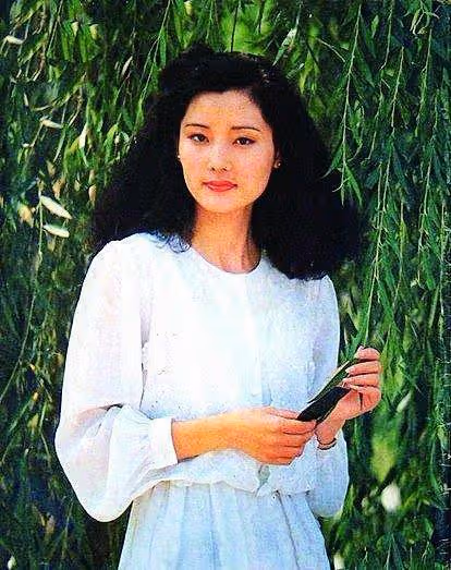 《承歡記》結局:何賽飛入戲太深,哭得肝腸寸斷,卻演活了劉婉玉