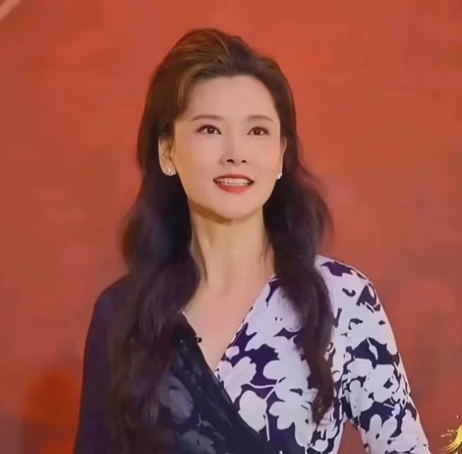 《承歡記》結局:何賽飛入戲太深,哭得肝腸寸斷,卻演活了劉婉玉