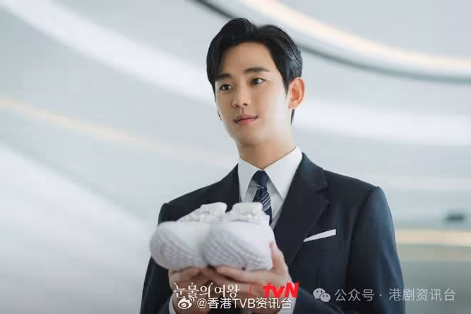 陳詩欣老公變金秀賢？ 送《淚之女王》金智媛同款5位數波鞋冧嬌妻