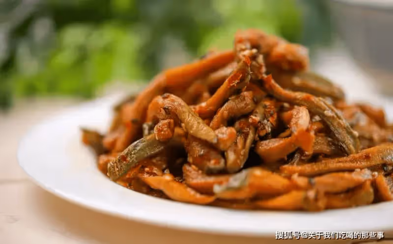 曬蘿蔔乾,直接曬好還是放鹽好?教你一招,爽脆鮮香,放一年不壞