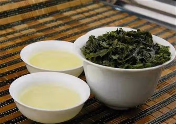 不是所有人都能喝茶葉水,有三種人不宜喝鐵觀音