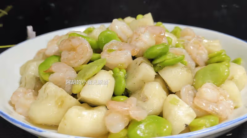 香椿韭菜靠邊站！立夏前這菜使勁吃，三種食材一鍋炒，吃出鮮和脆、吃出大好處
