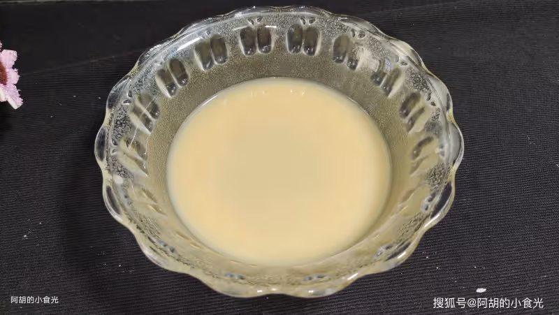 香椿韭菜靠邊站!立夏前這菜使勁吃,三種食材一鍋炒,吃出鮮和脆、吃出大好處