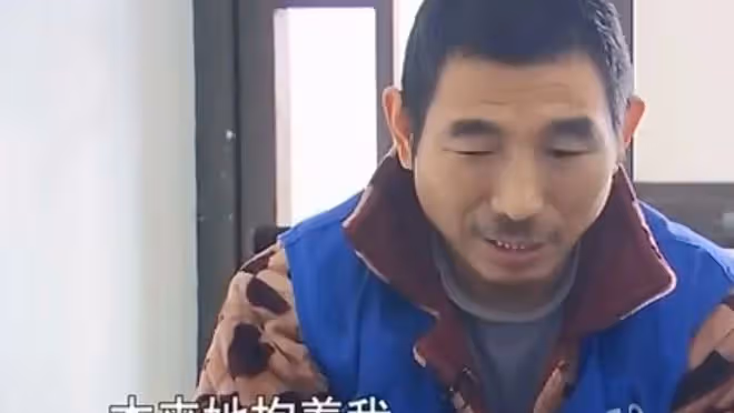 53歲女友與別人在一起,52歲男子身心疲憊:我對不起親朋好友