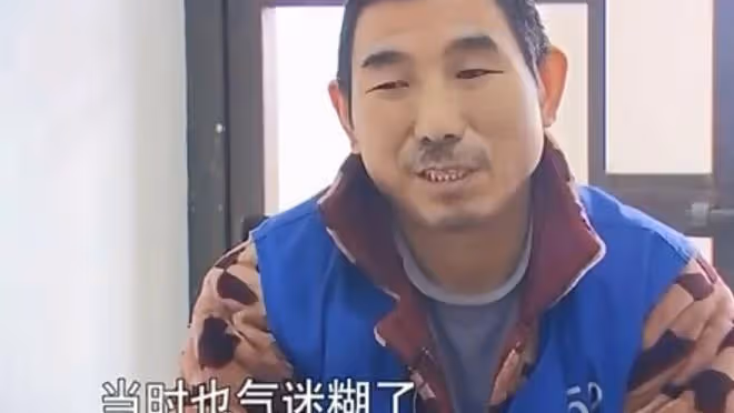 53歲女友與別人在一起,52歲男子身心疲憊:我對不起親朋好友
