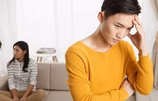 公婆來養老老公做了三件怪事,起初我不懂,直到端午節小姑子上門