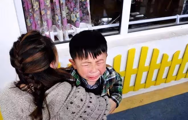 4歲娃被老師起外號,家長揚言要退園,老師一句話讓我啞口無言