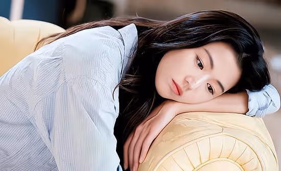 30歲出軌女人有苦難言:後悔出軌,回歸家庭更後悔,每晚都是煎熬