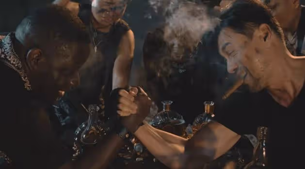 阿嬌的尷尬折射多少演員的無奈：時代拋棄你時，連招呼都不會打