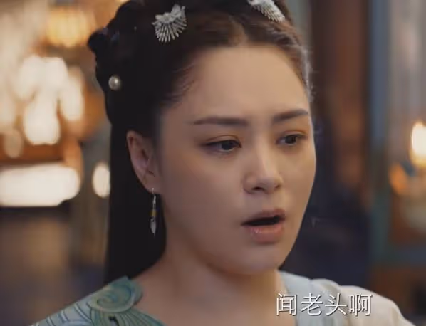 阿嬌的尷尬折射多少演員的無奈：時代拋棄你時，連招呼都不會打
