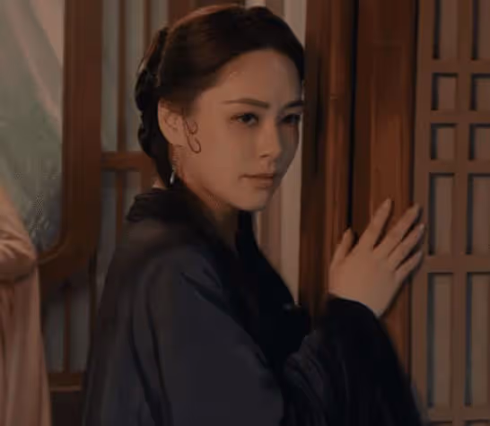 阿嬌的尷尬折射多少演員的無奈：時代拋棄你時，連招呼都不會打