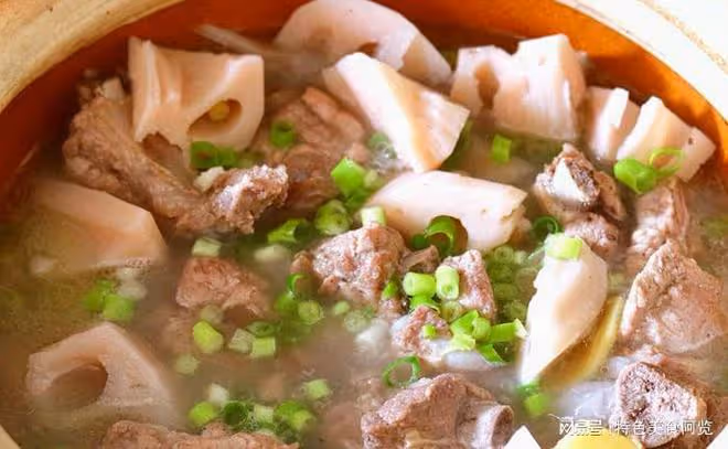 挖到寶了,這款排骨藕湯太解饞,鮮味濃郁,滋補味美,風味嘎嘎棒