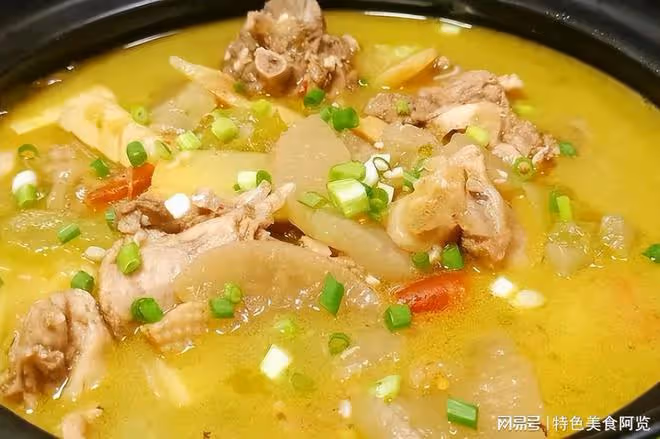 不能錯過的酸蘿蔔老鴨湯，鮮酸滋補，滋陰補虛，被誇爆的家常菜
