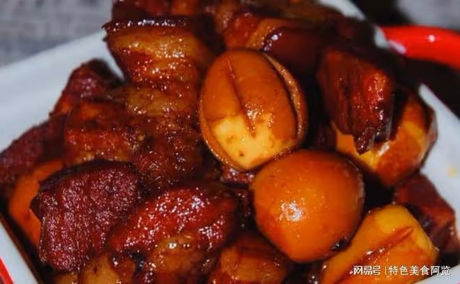 壓箱底的燜燒食譜,鮮甜滋補的鵪鶉蛋燜紅燒肉,0基礎食譜教程