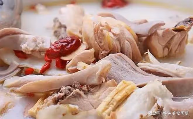 肉食愛好者的福音，深扒豬肚包雞的解饞做法，提升免疫，補中益氣