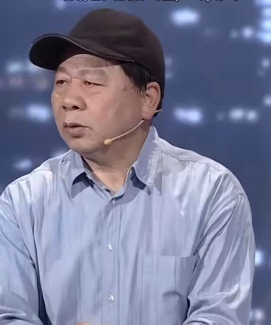 婆婆住千萬別墅,看不上兒媳婦,將其攆出去還欺辱她:總偷東西