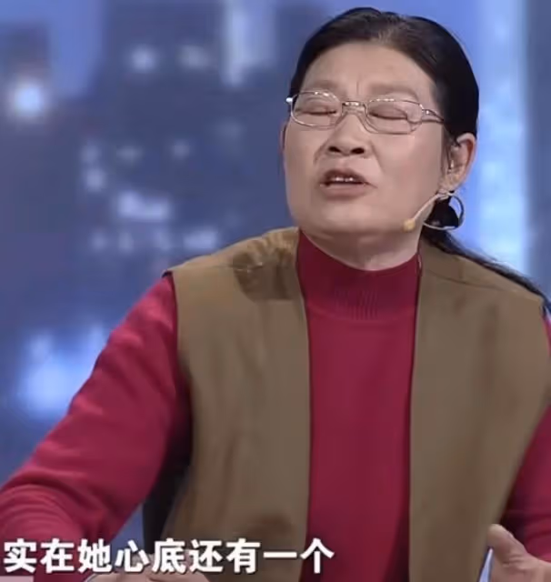 婆婆住千萬別墅,看不上兒媳婦,將其攆出去還欺辱她:總偷東西