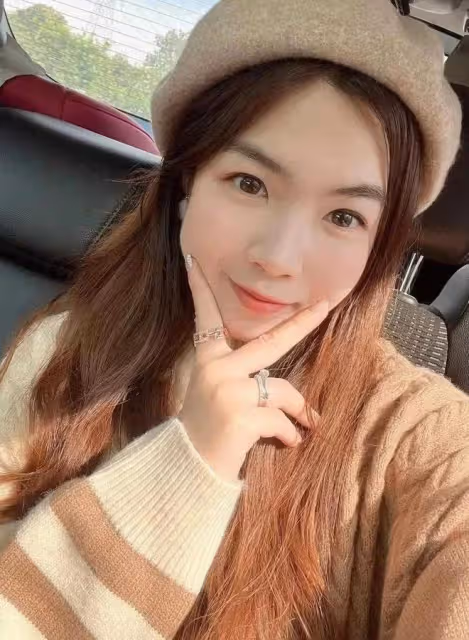 和女人「接吻」,男人越喜歡做哪幾個「壞動作」,女人只會越愛你