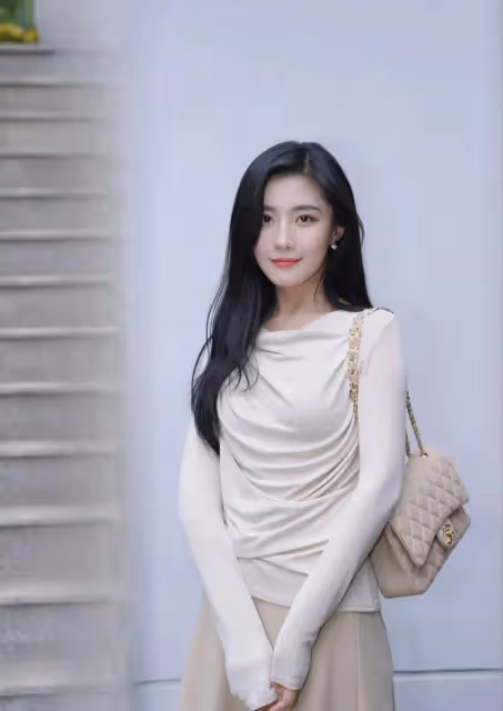 氣質又有設計感,盪領褶皺顯瘦上衣a字半身長裙