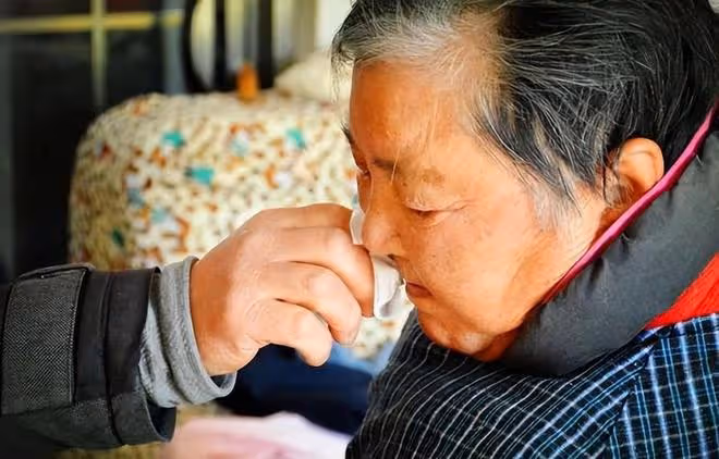 很多女人活了半輩子才明白：餘生，真的不能對丈夫兒女太好！