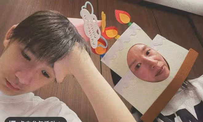 董潔曬母子合照慶生，15歲頂頂身高近一米八，比爸爸潘粵明還帥