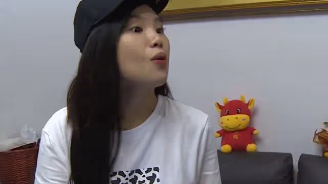 31歲男子與24歲女孩戀愛,結婚三個月後要分手:她不歸還18萬彩禮