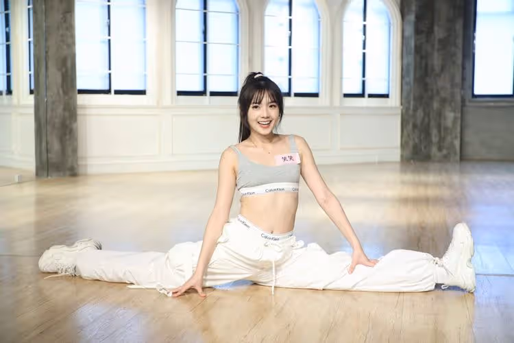 啦啦隊女神笑笑被男星示好　曝胡瓜真實反應