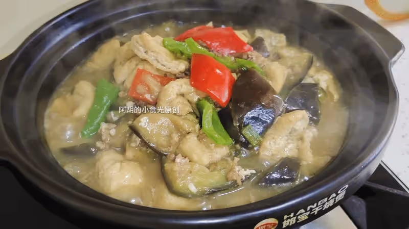 豆腐和它天生一對,後悔沒早發現!隨手「熬」出一鍋香,鮮軟好滋味、嫩透了