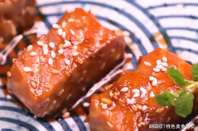 0基礎美食之麻辣三文魚,鮮辣味美,養顏美容,被家人夸爆的美食