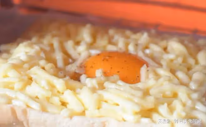 手殘黨福音來了,深扒雞蛋釀吐司的簡單做法,解饞飽腹,早餐經典