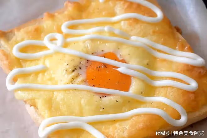 手殘黨福音來了，深扒雞蛋釀吐司的簡單做法，解饞飽腹，早餐經典