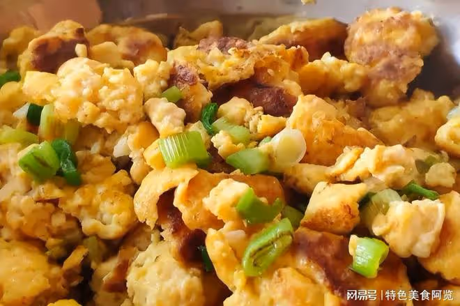 99%的人都喜歡的雞蛋炒豆腐,解饞嫩香又下飯,被誇爆的家常菜