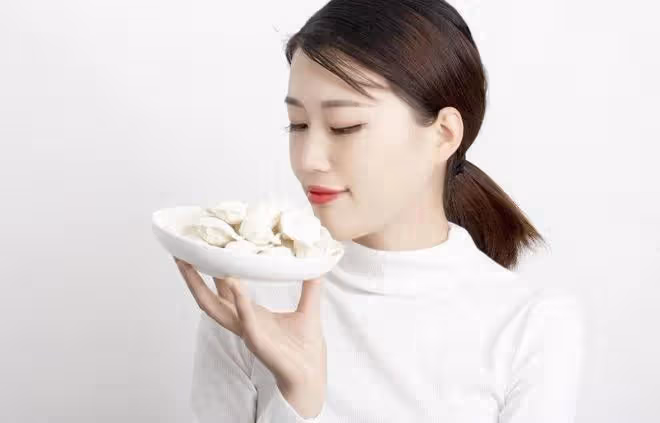 故事:安徽出差看望前表嫂,她向我吐露心聲,臨走時我哭著抱住她