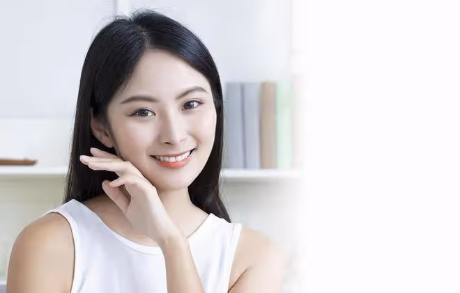 故事旅行途中，意外結識了大我十歲的女人，她的熱情我難以抵擋
