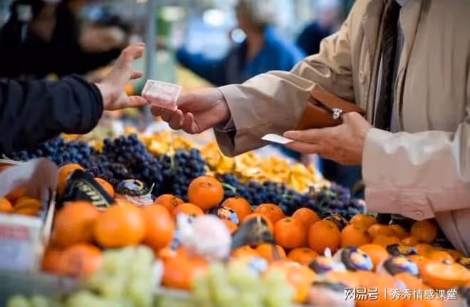 老公每天下班給懷孕弟媳買水果,我憋出內傷,一招讓他知道錯