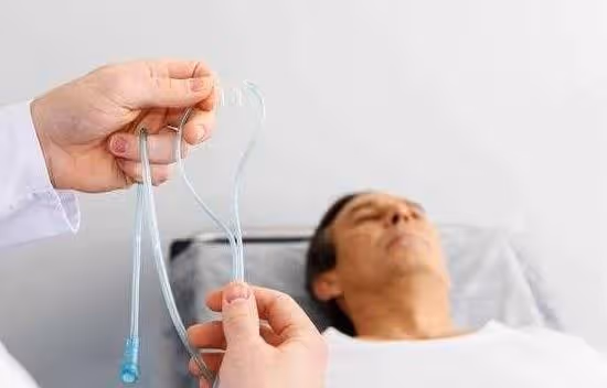 照顧媽媽的第一天 我懷疑當初把我媽從死神手裡奪回來是不是錯了