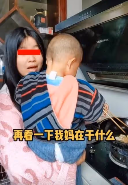 湖南:女子有個小15歲弟弟,被外界傳言弄崩潰:我以後沒法嫁人了
