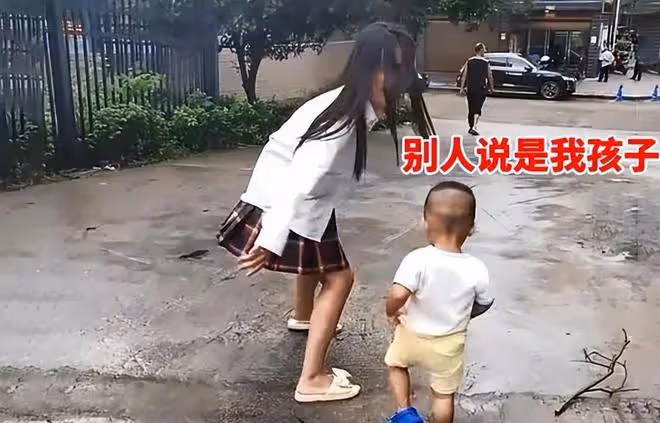 湖南:女子有個小15歲弟弟,被外界傳言弄崩潰:我以後沒法嫁人了