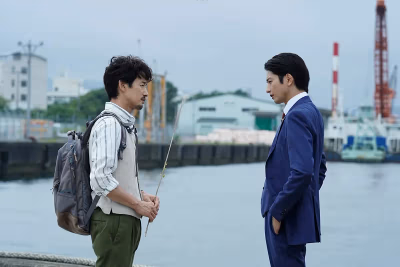 怪咖法官回來了！竹野內豐《鴉色刑事組電影版》繼續鬥嘴黑木華