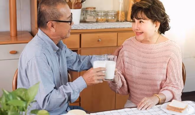 老人再婚半年就離婚,53歲阿姨:他的要求太過分,我沒法接受