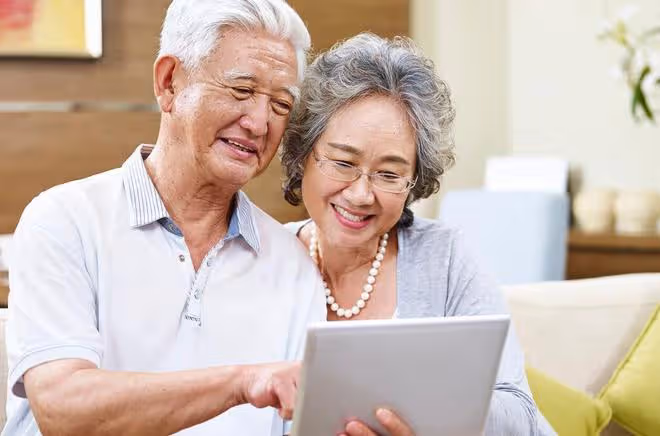 老人再婚半年就離婚,53歲阿姨:他的要求太過分,我沒法接受