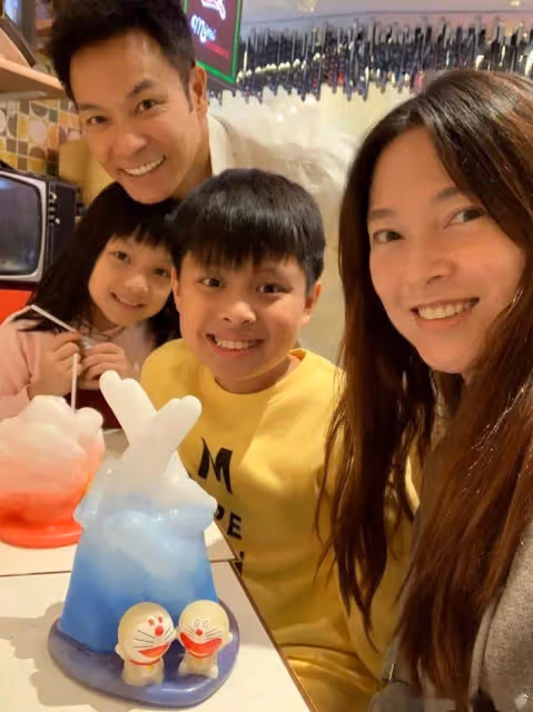 TVB視帝與女星太太宣布離婚!TVB節目曝光昔日甜蜜畫面!女方今日與好友約下午茶