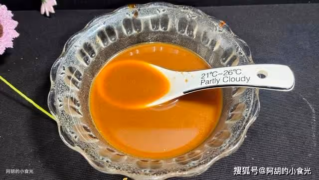黃瓜絲瓜靠邊站,入夏後這菜先吃!經常炒一盤,吃出好營養滿口鮮,不愁沒好菜