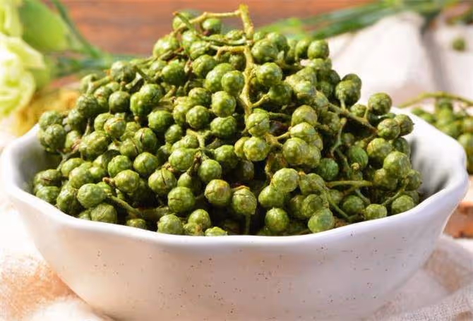 新鮮花椒直接冷凍行嗎?花椒怎樣保存鮮香翠綠,久放不會變黑?