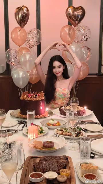 古力娜扎曬32歲慶生照，穿泳裝大秀S身材，膚白貌美超養眼