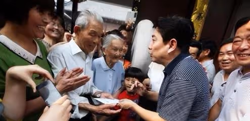 央視渣男水均益：遭全網謾罵滾出主持界，是什麼讓他成為眾矢之的