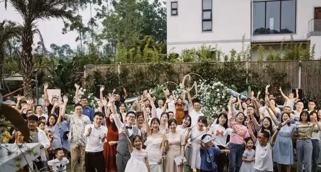 實現了「婚禮自由」的年輕人,都是怎麼操辦人生大事的?